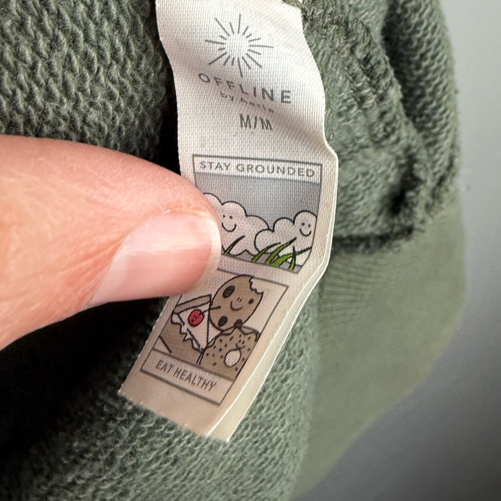 Offline by Aerie Oversized Crewneck Sweatshirt Size Medium - Picture 5 of 9